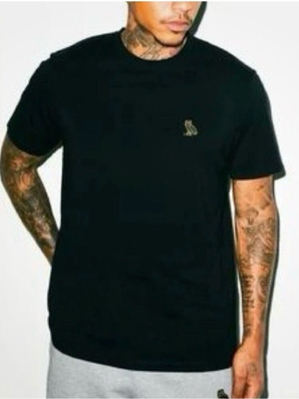 OVO black Essentials tee black cotton Medium crew neck shirt embroidered owl
